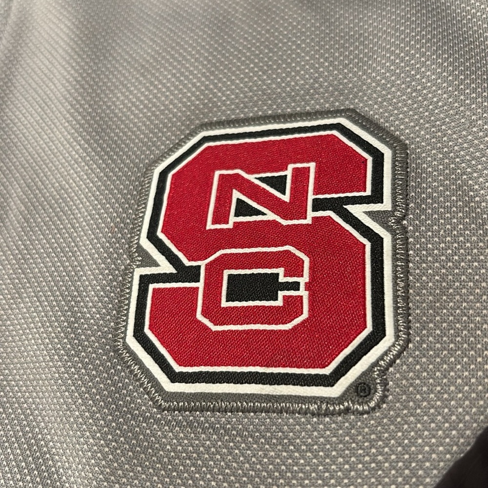 NWT [Gen2] North Carolina NC State Wolfpack NCAA Full-Zip Hoodie Youth L (14/16) - Picture 7 of 14